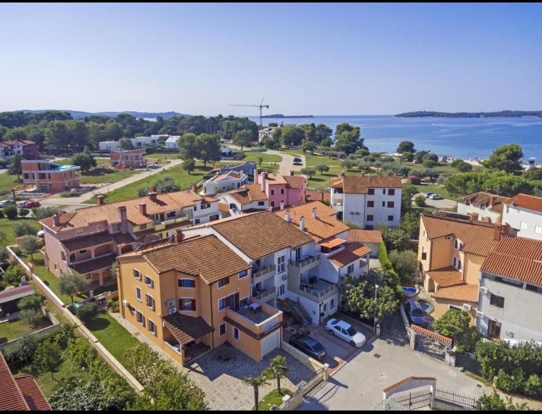 Apartments Mirjan 2000 Fažana Exterior foto